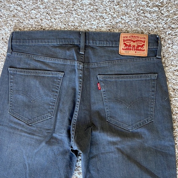 Levi’s Men’s Grey Jeans with Zipper Fly. Size 34x34 - Picture 4 of 10